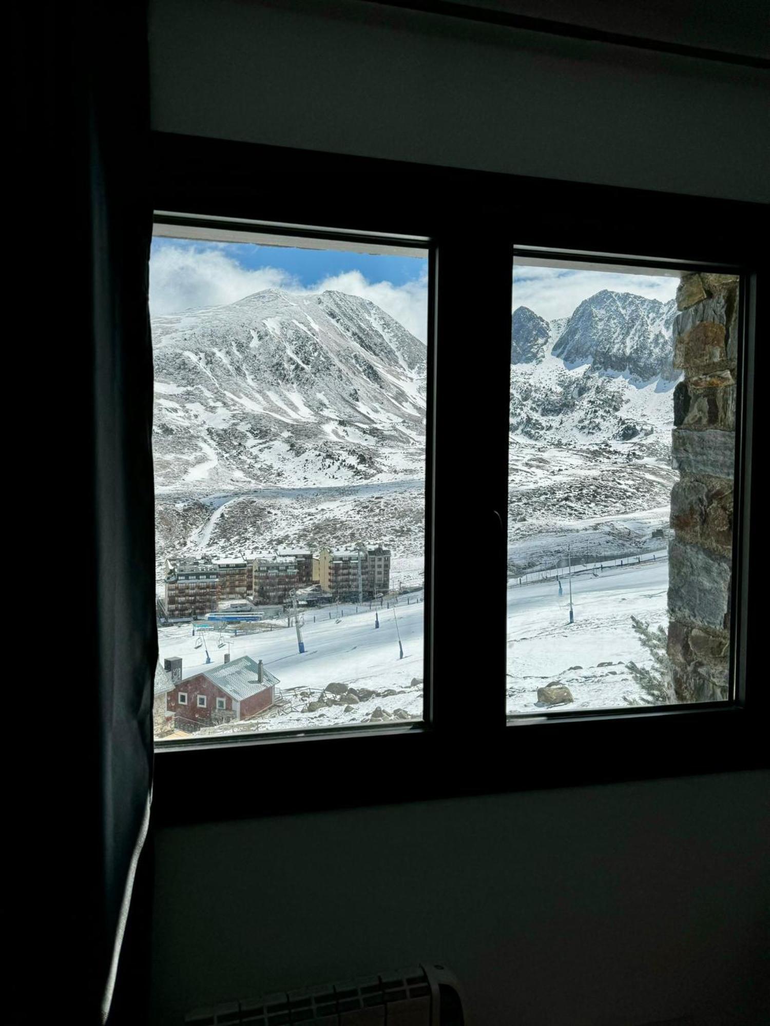 Lux Aigle "Acceso Directo A Pistas" Apartment Pas De La Casa Luaran gambar
